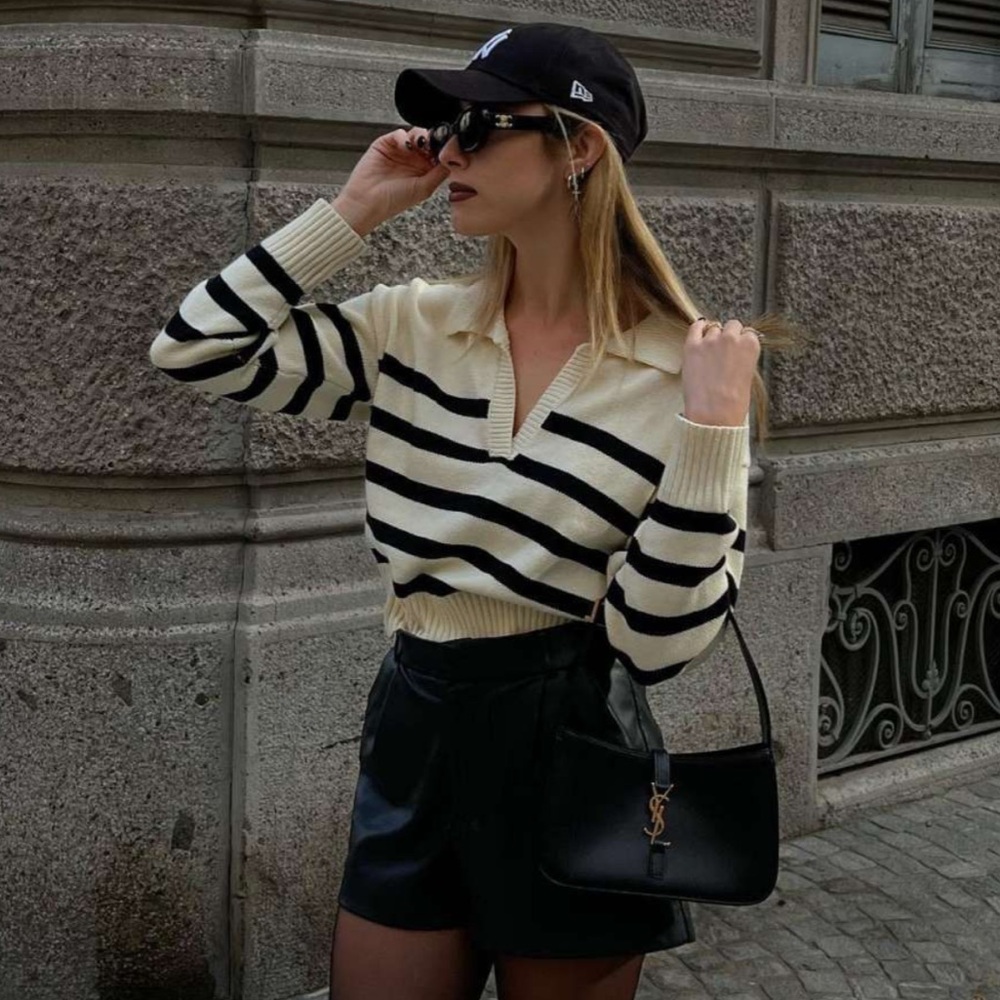 Cider Striped Collar Knit Polo Top in Size Medium